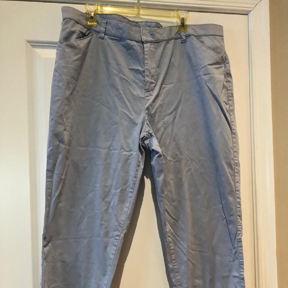 Light blue pants 20W.